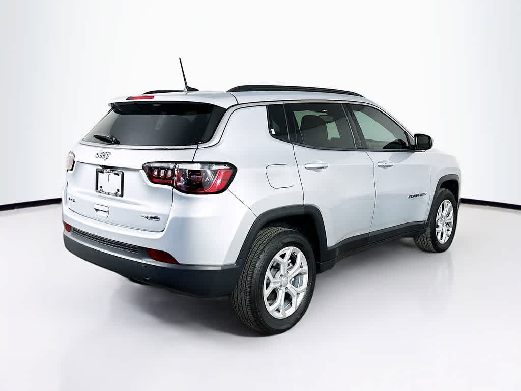 Thumbnail: 2024 Jeep Compass - 25