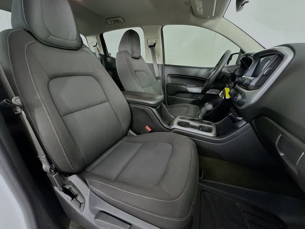 Thumbnail: 2019 Chevrolet Colorado - 14