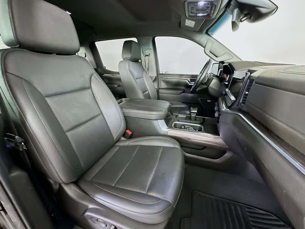 Thumbnail: 2024 Chevrolet Silverado 1500 - 15