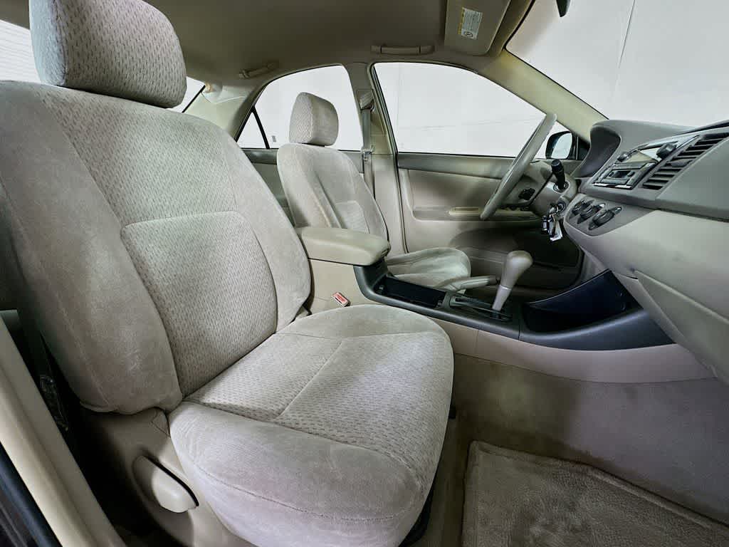 Thumbnail: 2003 Toyota Camry - 14