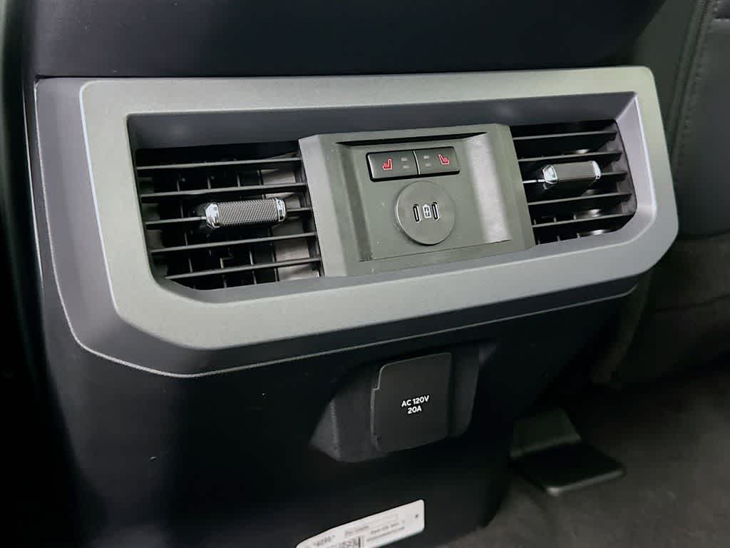 Thumbnail: 2025 Ford F-250 - 13