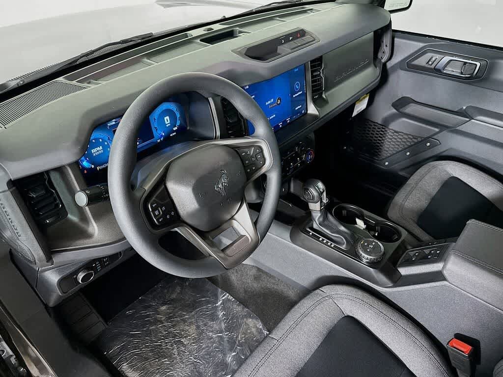 New 2025 Ford Bronco Base SUV