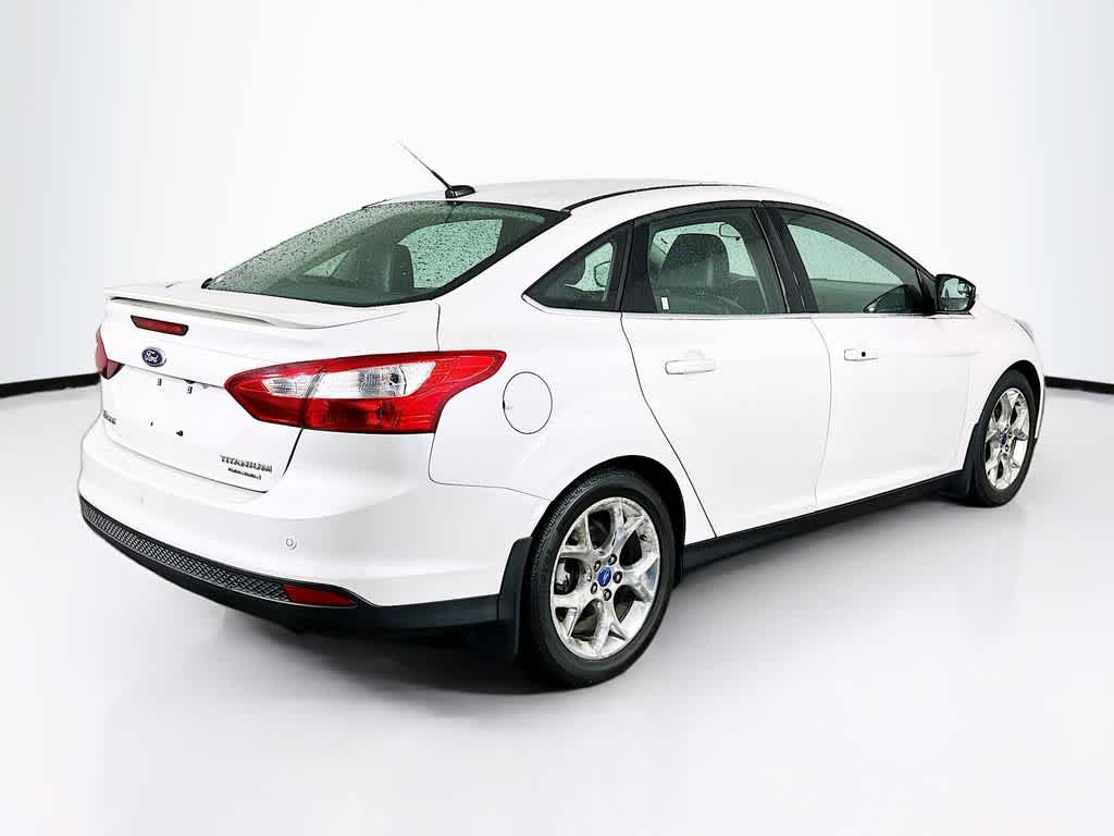 Thumbnail: 2013 Ford Focus - 23