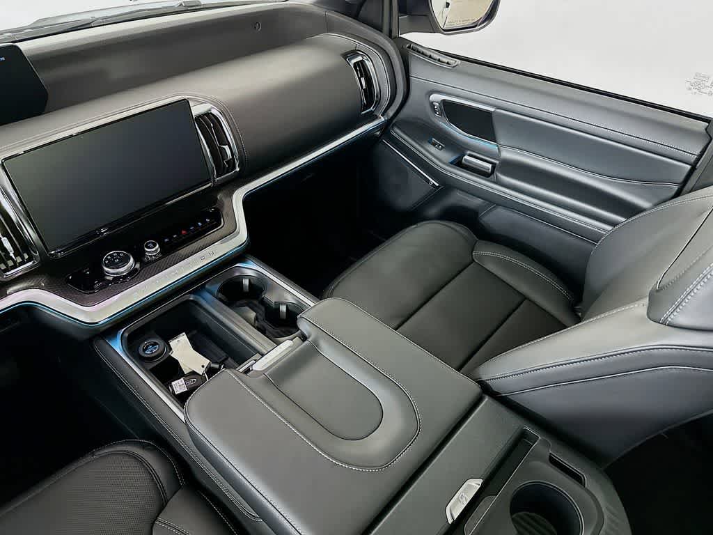 Thumbnail: 2026 Ford Expedition - 11