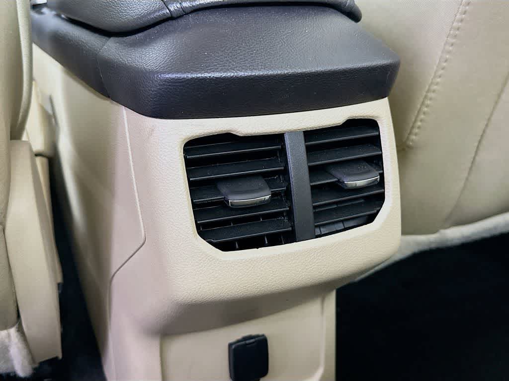 Thumbnail: 2015 Ford Fusion - 12