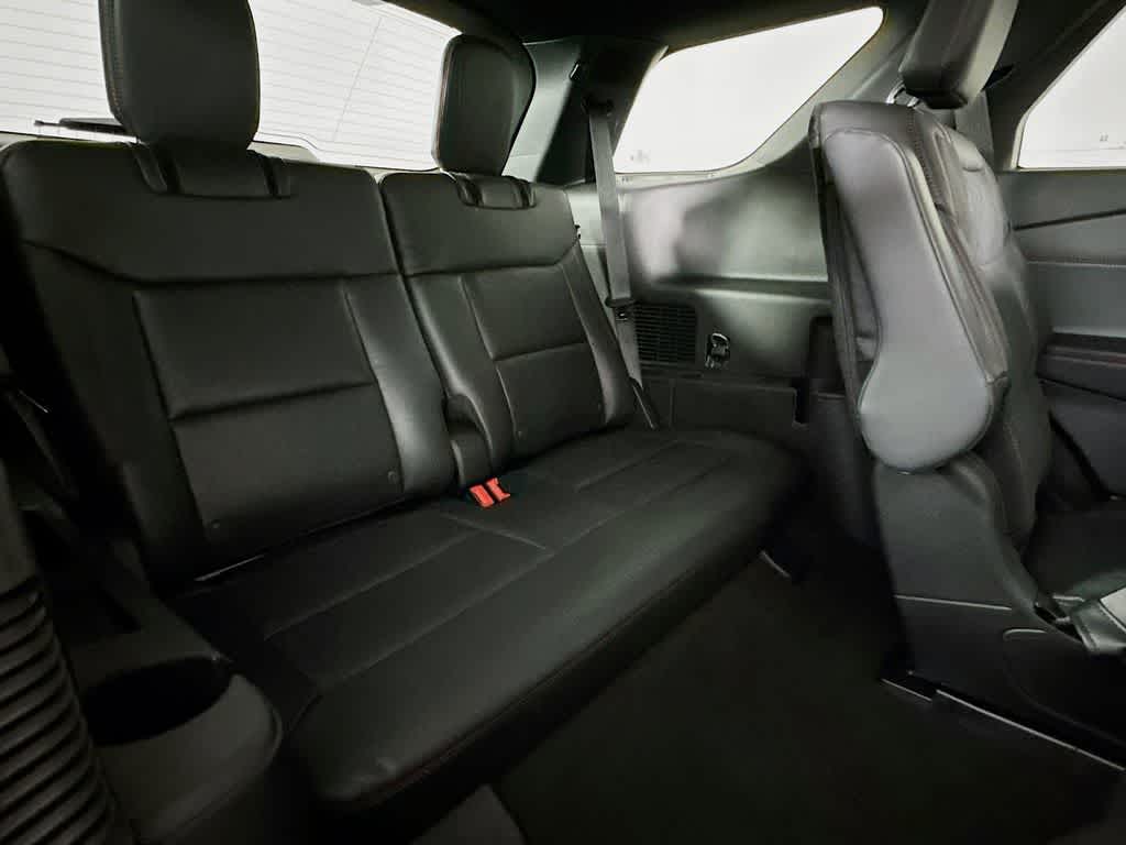 Thumbnail: 2026 Ford Explorer - 31