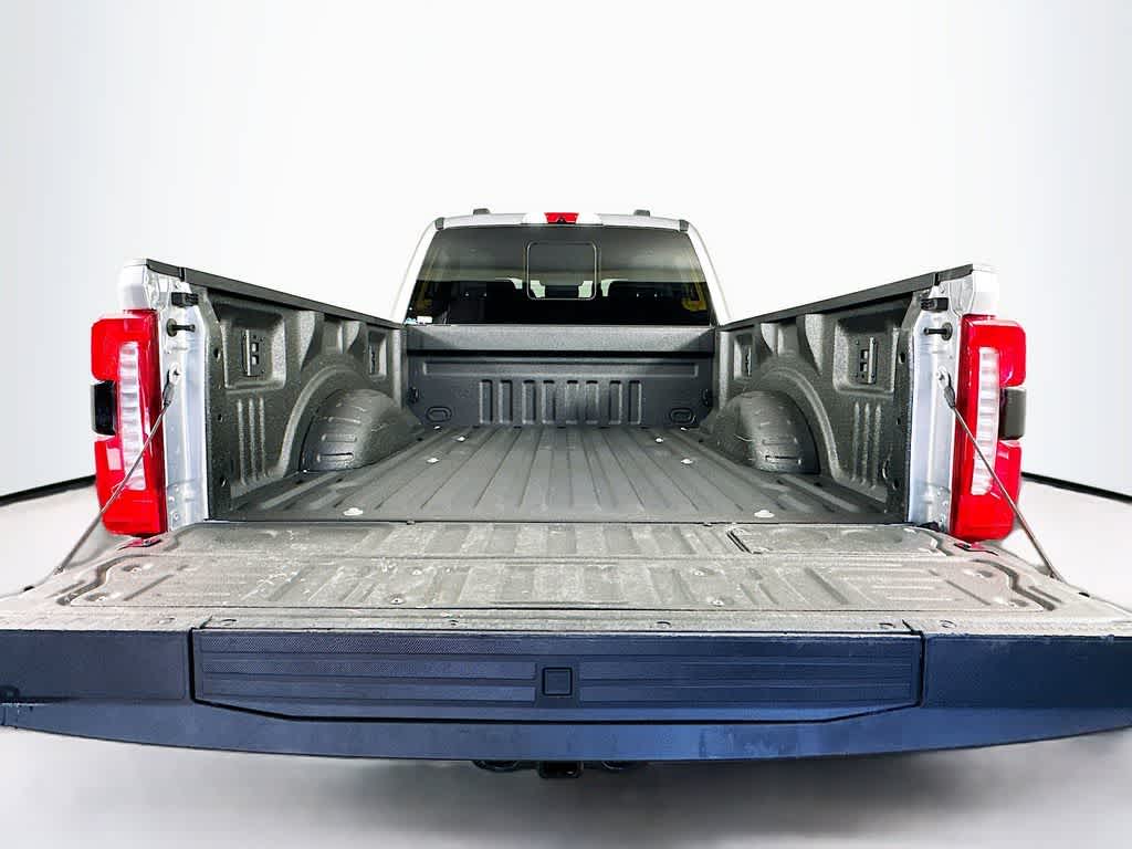 Thumbnail: 2024 Ford Econoline - 20