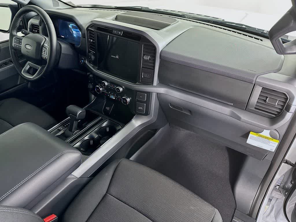 Thumbnail: 2025 Ford F-150 - 33