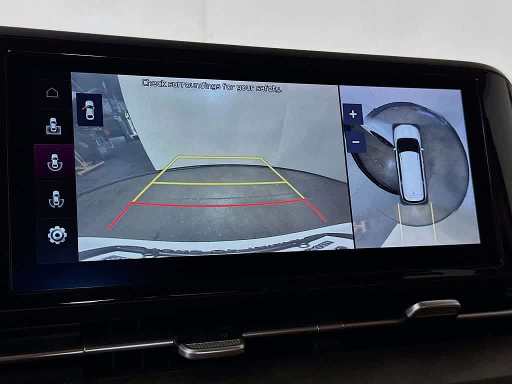 Thumbnail: 2022 Kia Carnival - 29