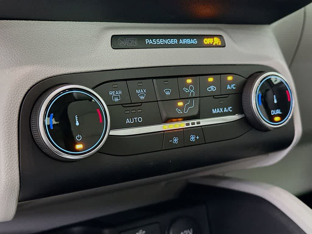 Thumbnail: 2025 Ford Escape - 18