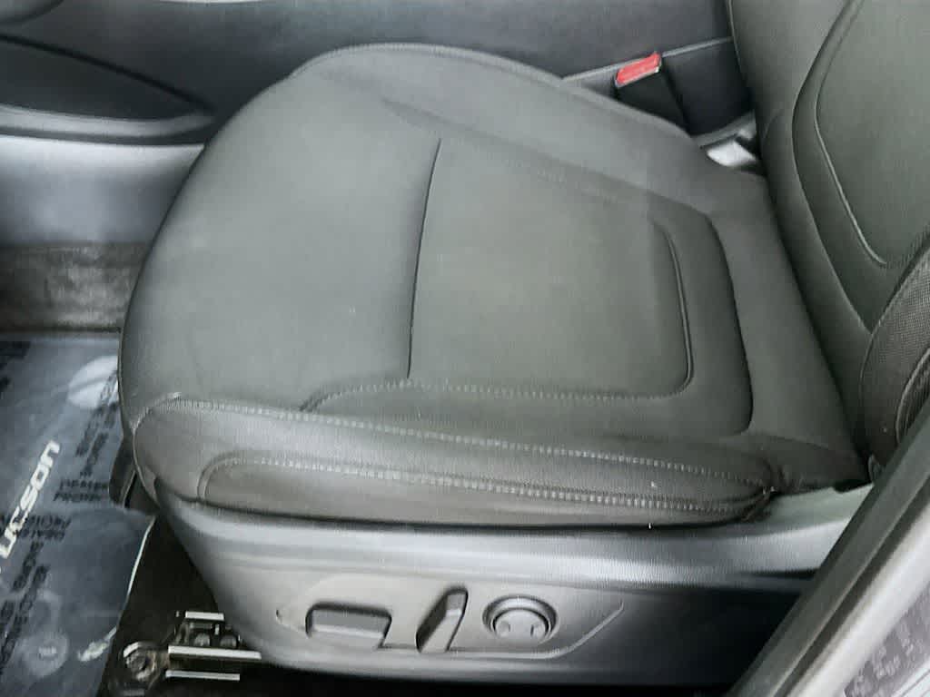 Thumbnail: 2022 Hyundai Tucson - 30