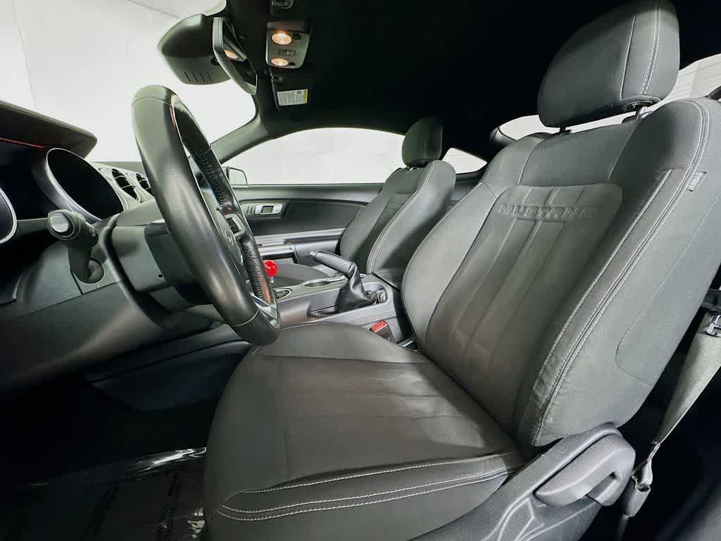 Thumbnail: 2022 Ford Mustang - 12