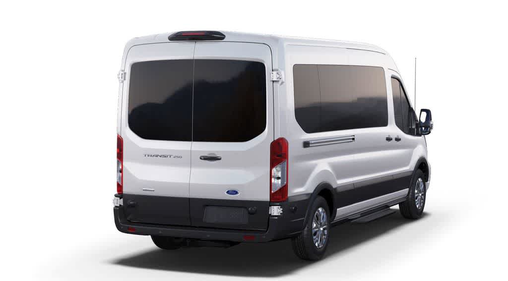 Thumbnail: 2025 Ford Econoline - 3