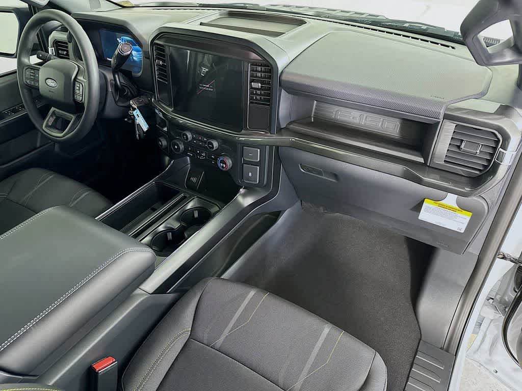 Thumbnail: 2025 Ford F-150 - 33