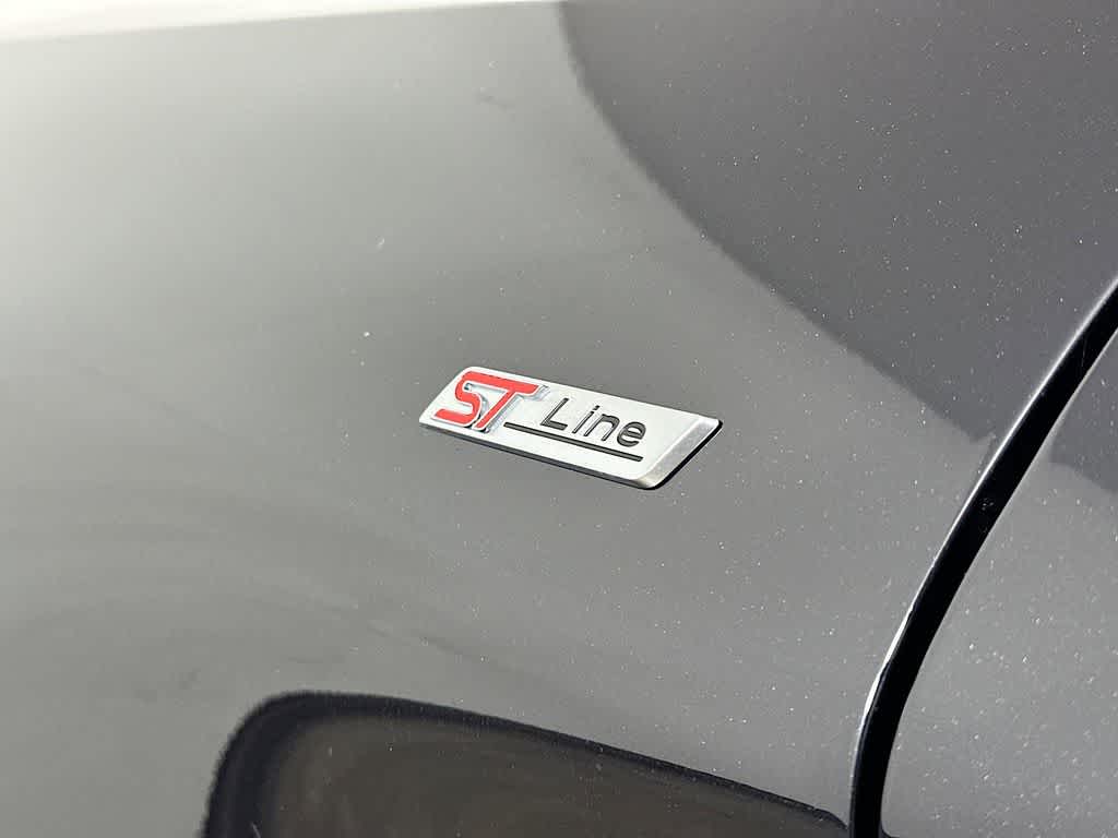 Thumbnail: 2026 Ford Explorer - 7