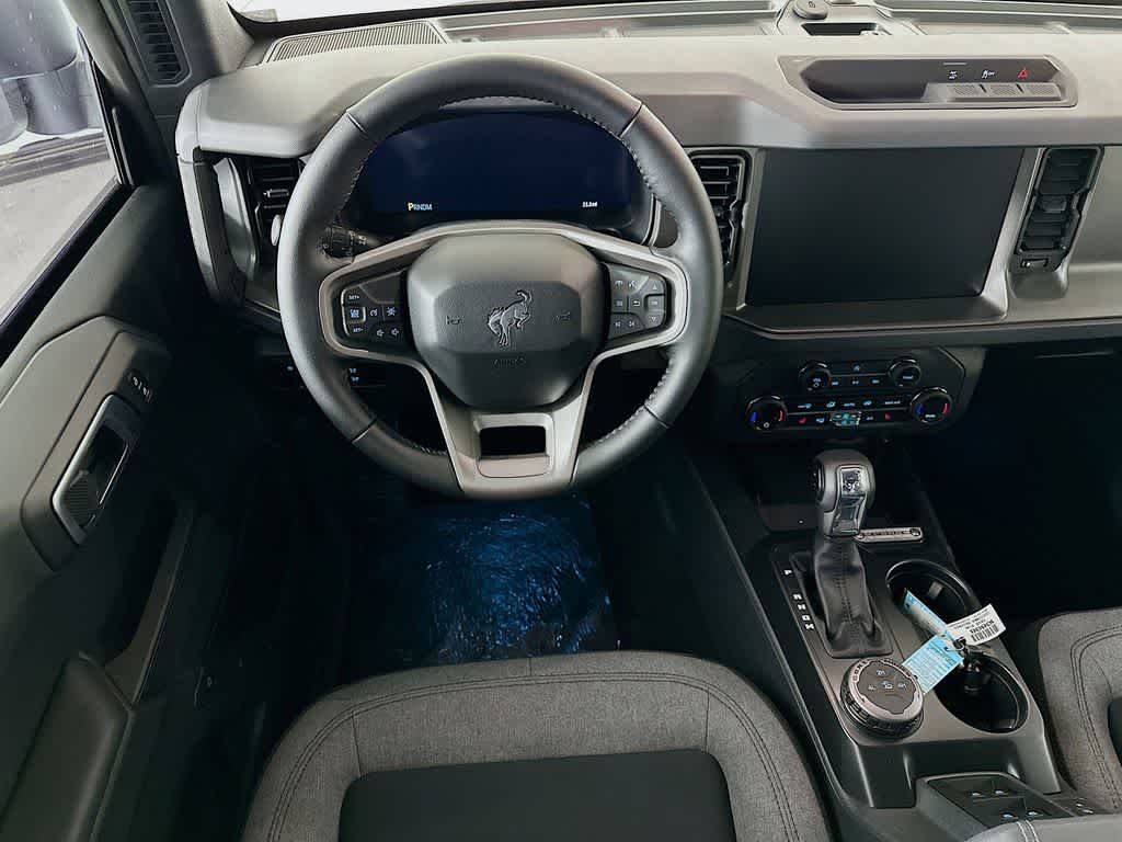 Thumbnail: 2025 Ford Bronco - 10