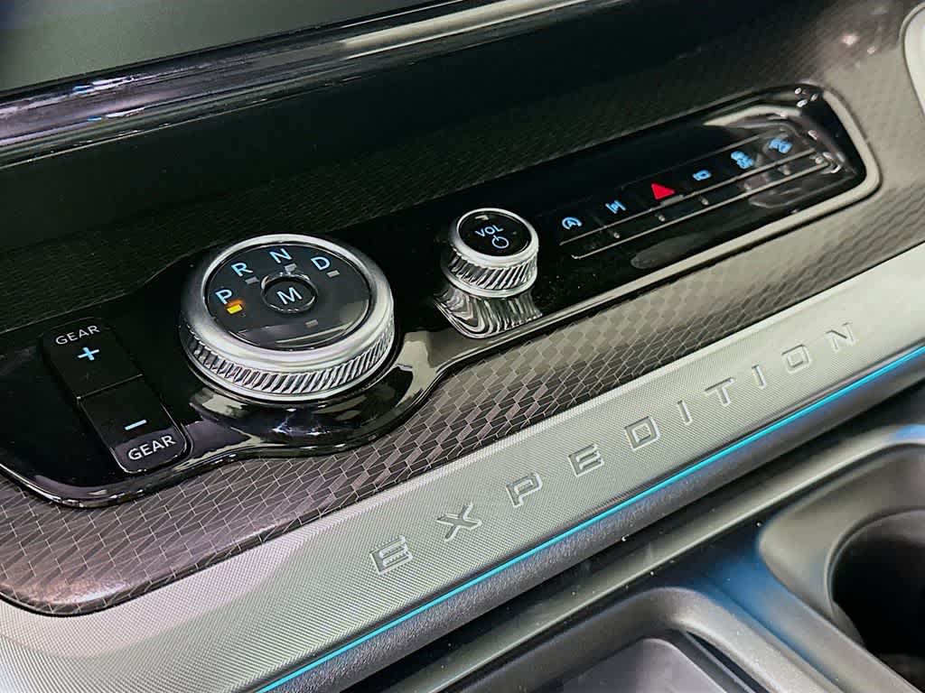 Thumbnail: 2026 Ford Expedition MAX - 18