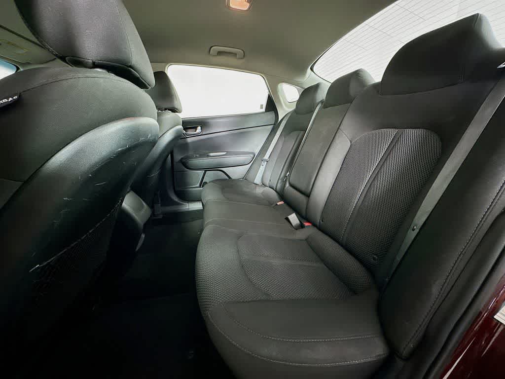 Thumbnail: 2020 Kia Optima - 13