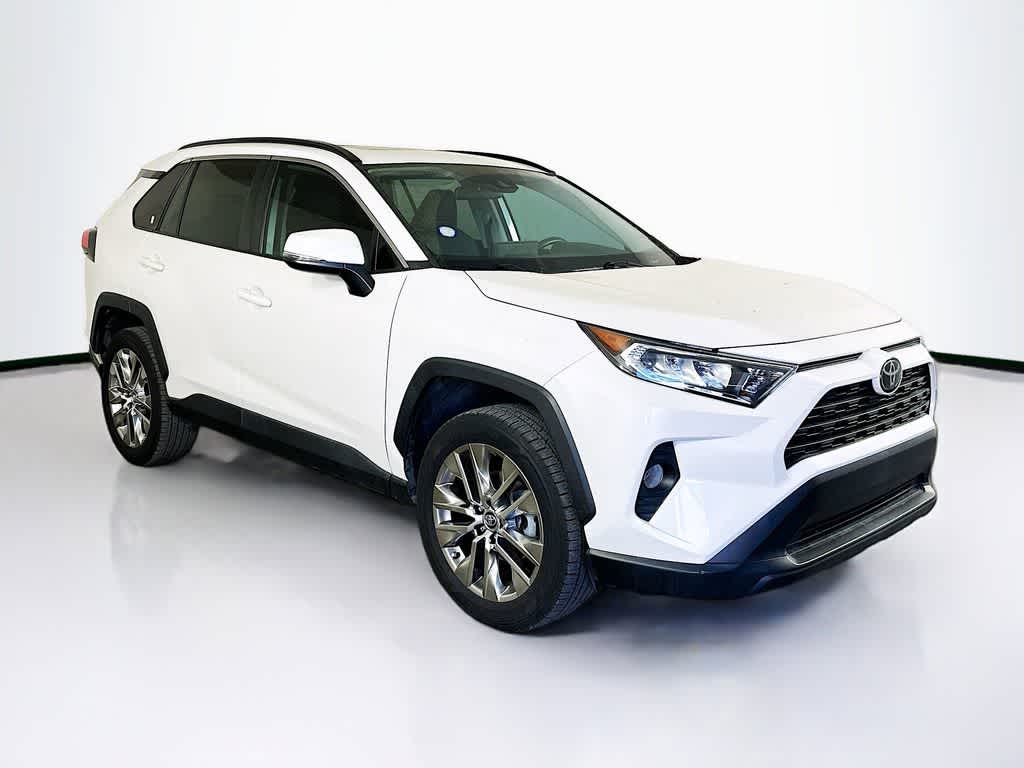 Thumbnail: 2021 Toyota RAV4 - 24