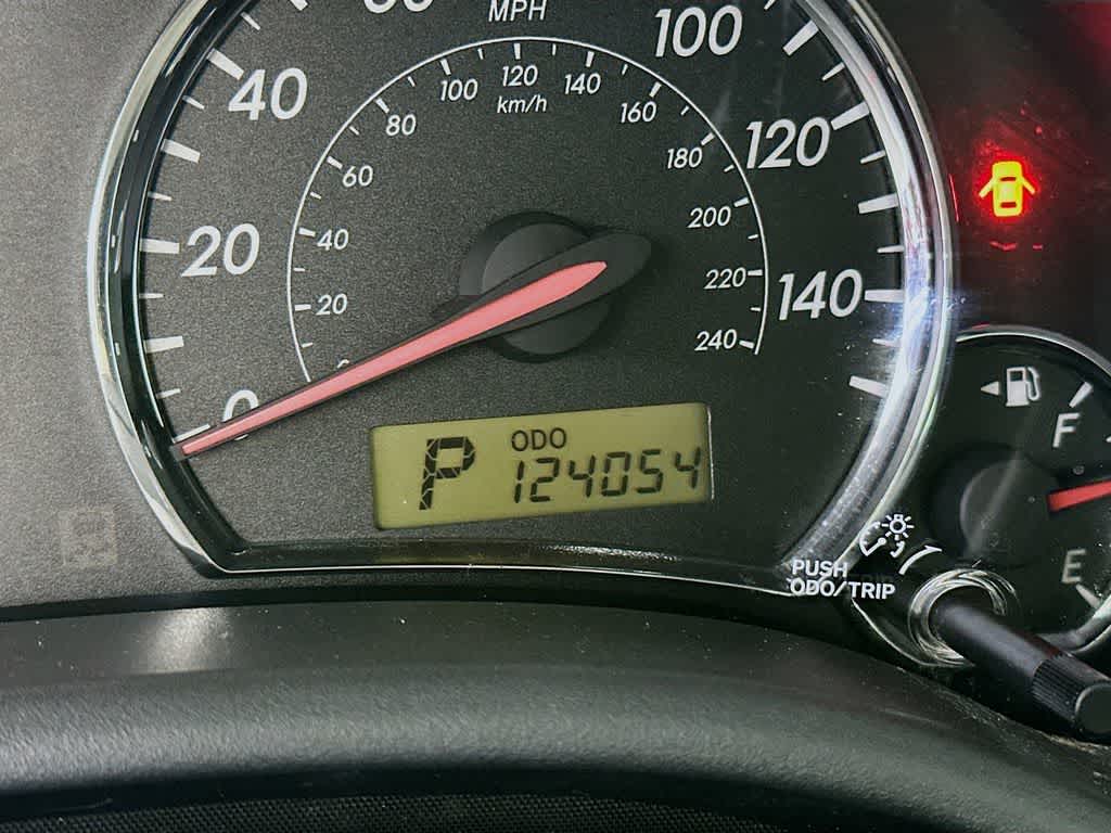 Thumbnail: 2013 Toyota Corolla - 19