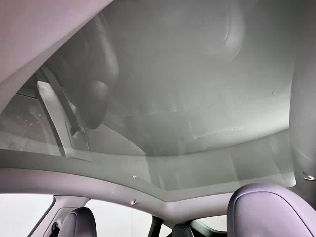 Thumbnail: 2023 Tesla Model Y - 31