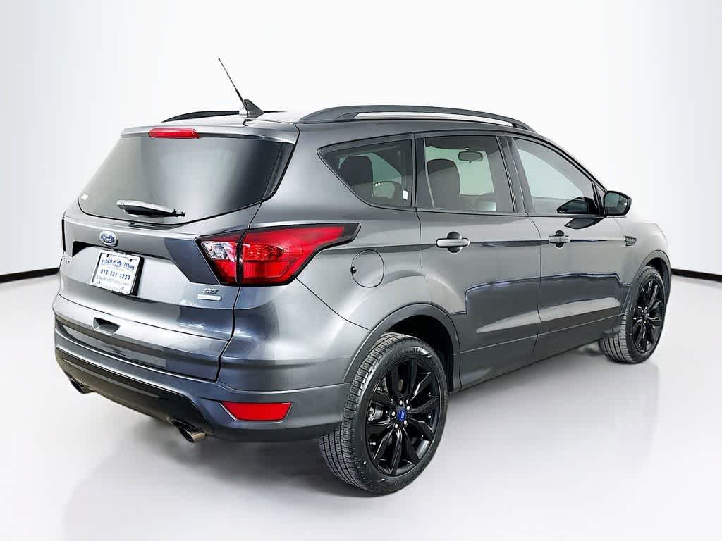 2019 Ford Escape SE 25