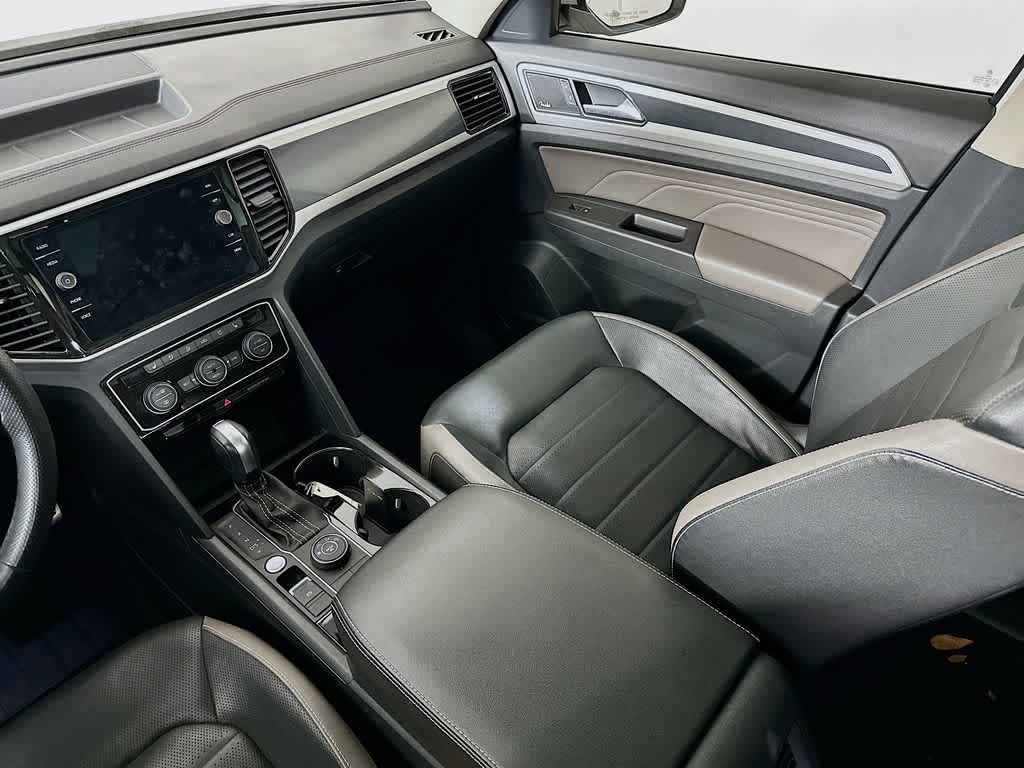 Thumbnail: 2022 Volkswagen Atlas - 11