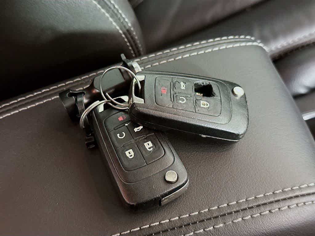 Thumbnail: 2014 Buick Verano - 21