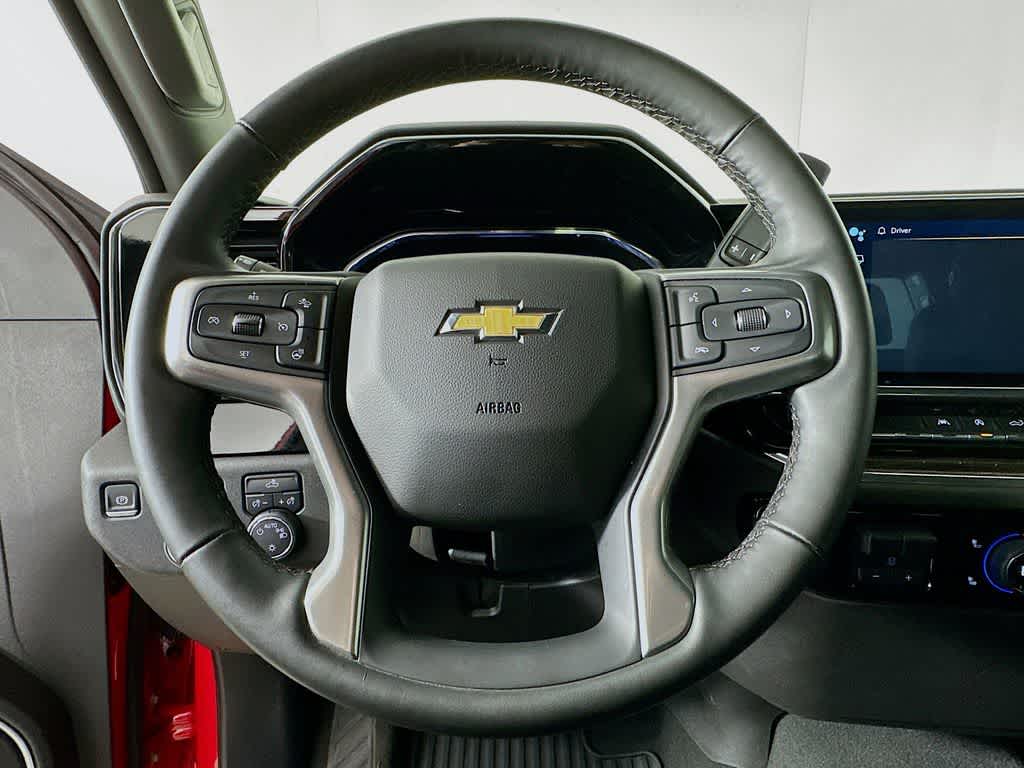 Thumbnail: 2025 Chevrolet Silverado 1500 - 16