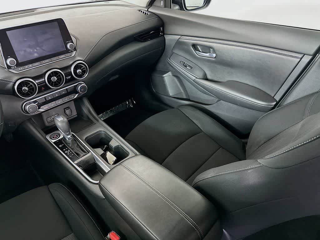 Thumbnail: 2022 Nissan Sentra - 11