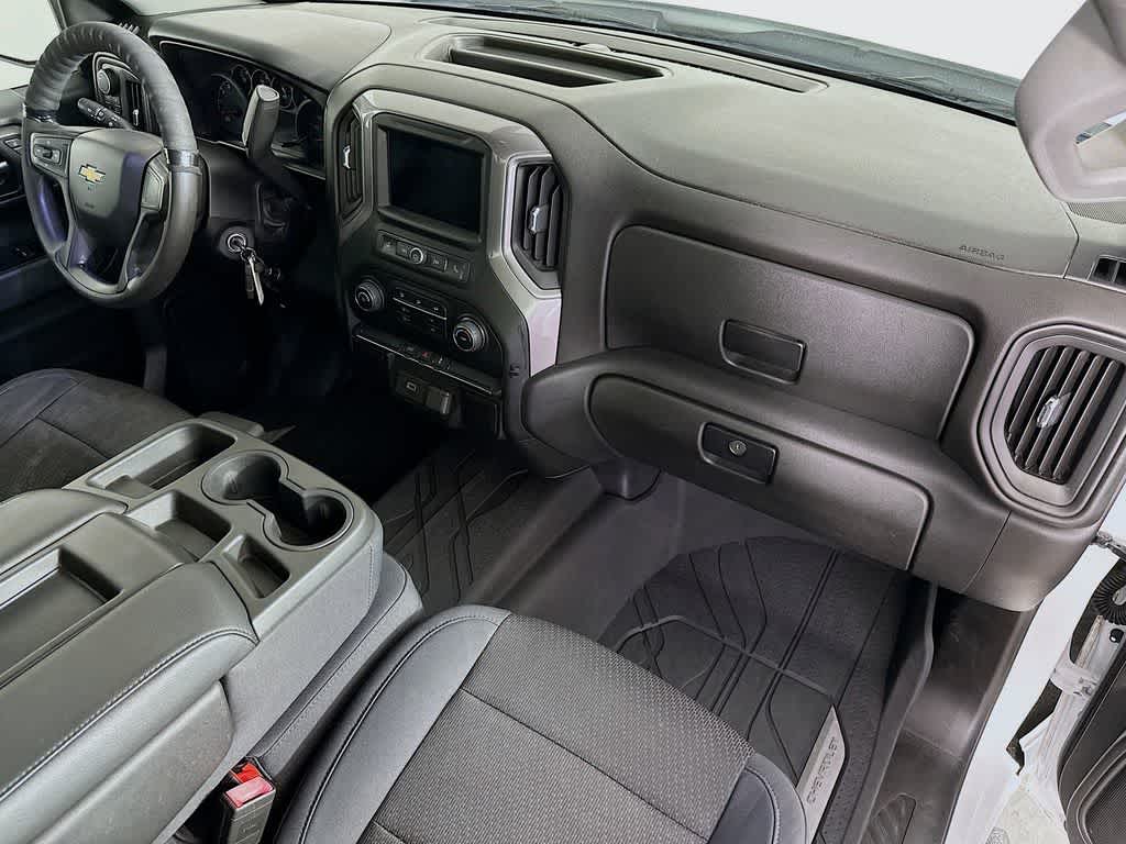2019 Chevrolet Silverado 1500 Custom 32
