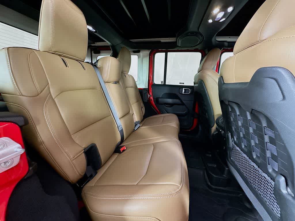 Thumbnail: 2022 Jeep Wrangler - 30