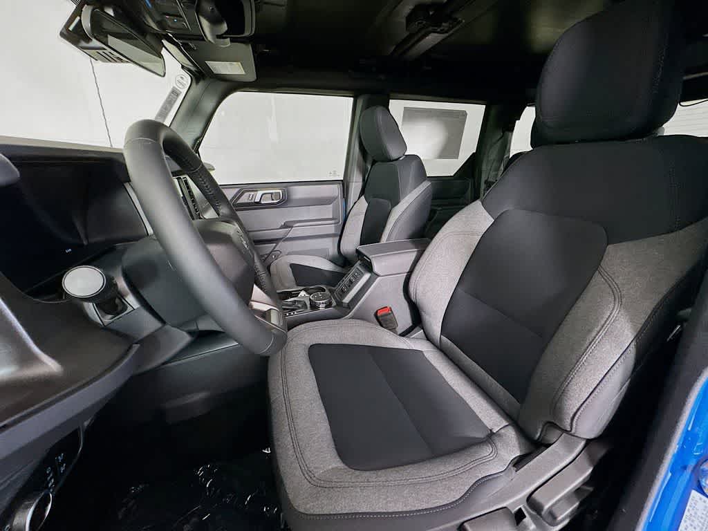 2025 Ford Bronco Big Bend 12
