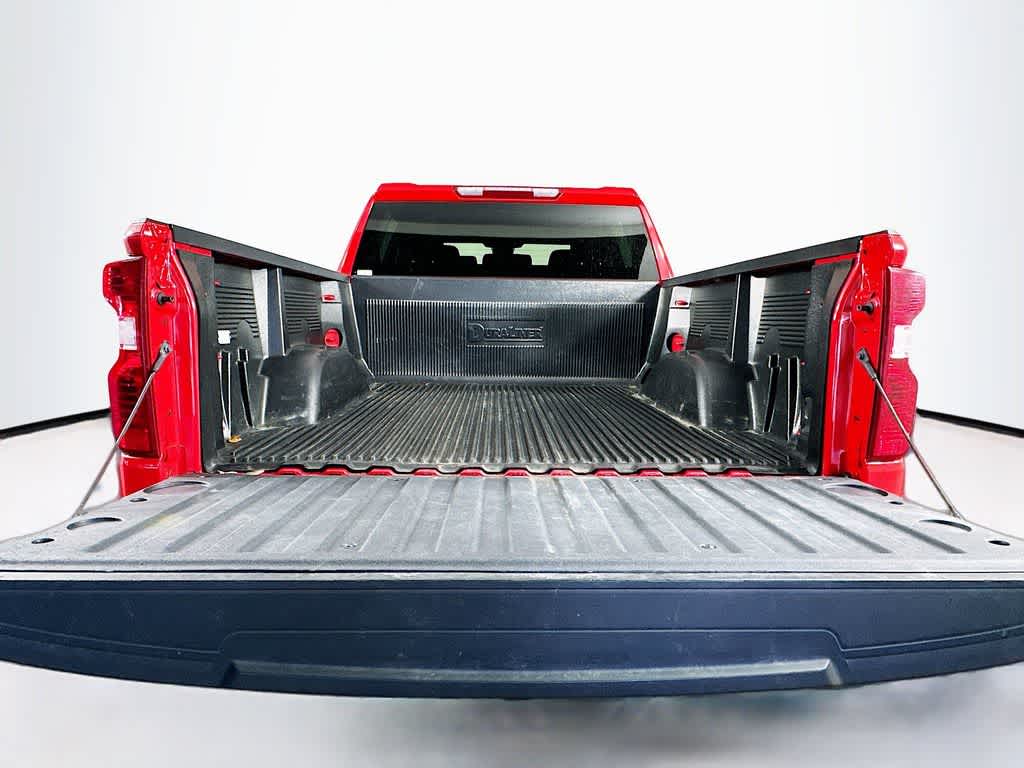 Thumbnail: 2025 Chevrolet Silverado 1500 - 21