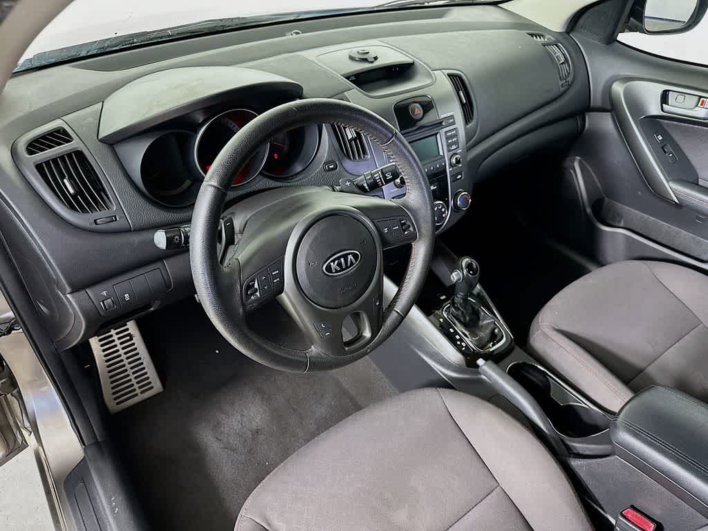 Thumbnail: 2012 Kia Forte - 2