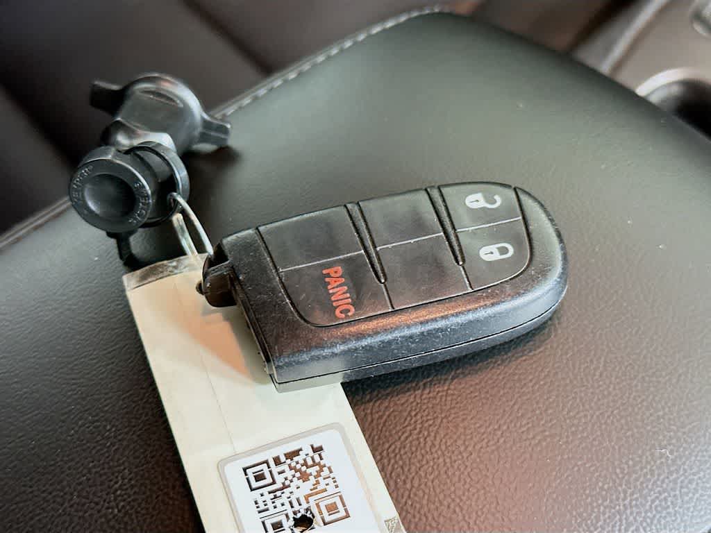 Thumbnail: 2020 Jeep Grand Cherokee - 22