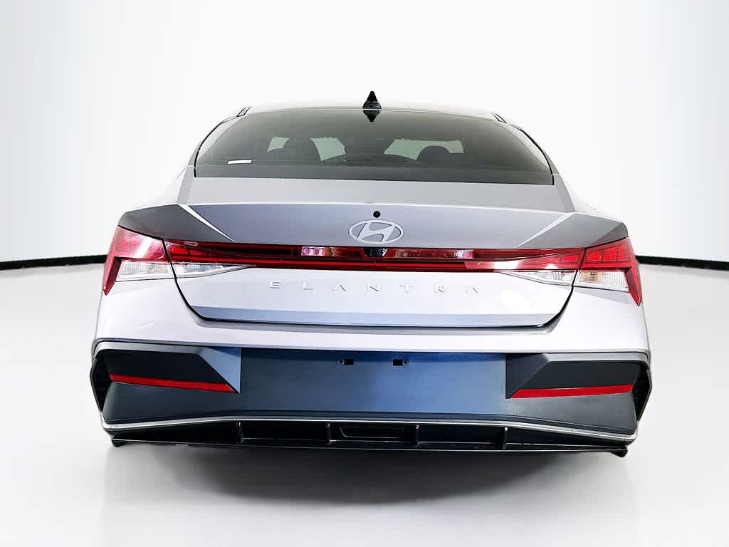 Thumbnail: 2025 Hyundai Elantra - 5