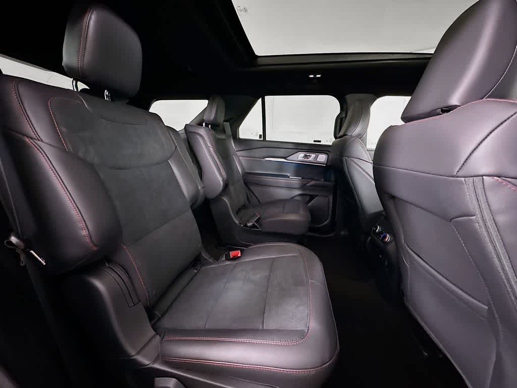 Thumbnail: 2026 Ford Explorer - 33