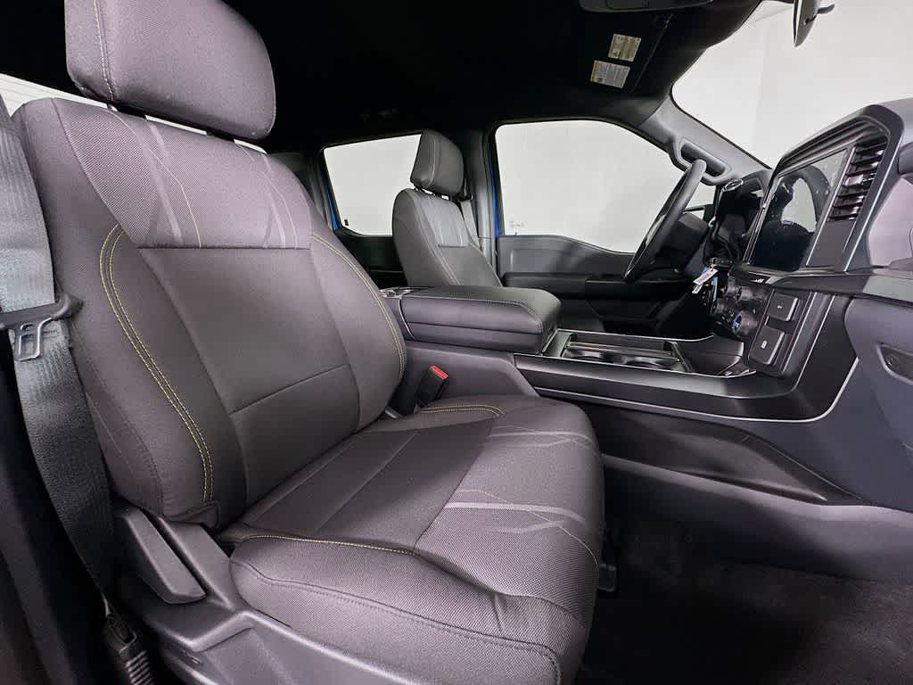 Thumbnail: 2025 Ford F-150 - 15