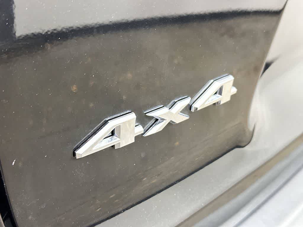 Thumbnail: 2022 Jeep Cherokee - 7