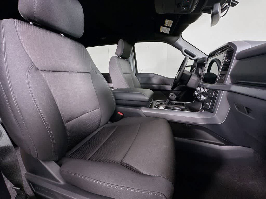 Thumbnail: 2025 Ford F-150 - 15