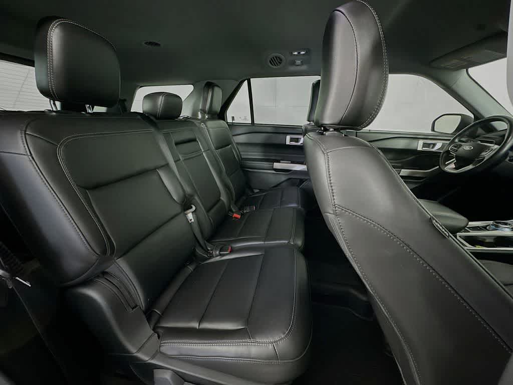 Thumbnail: 2023 Ford Explorer - 31