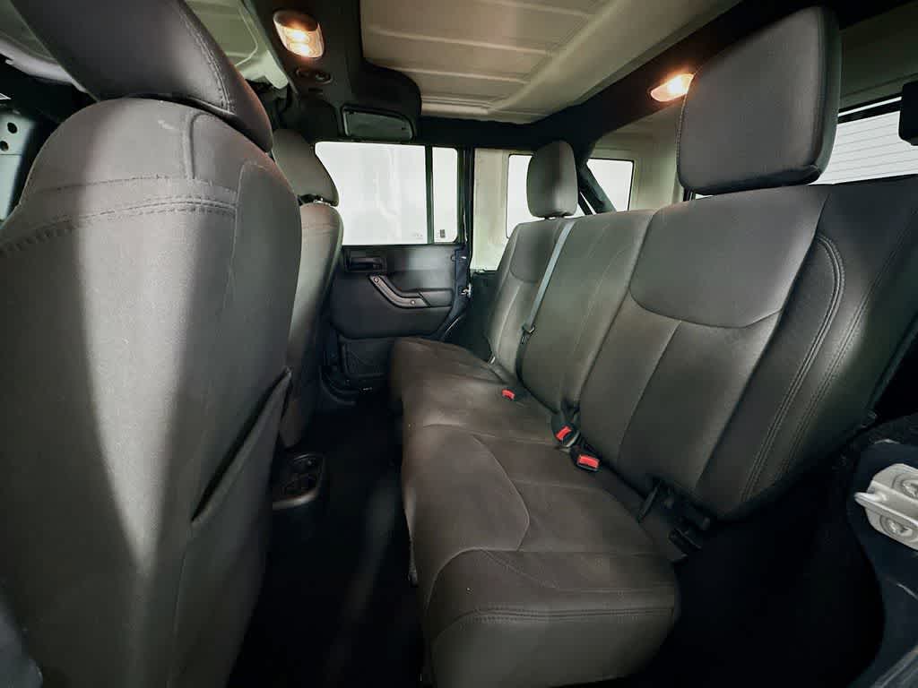 Thumbnail: 2017 Jeep Wrangler - 13