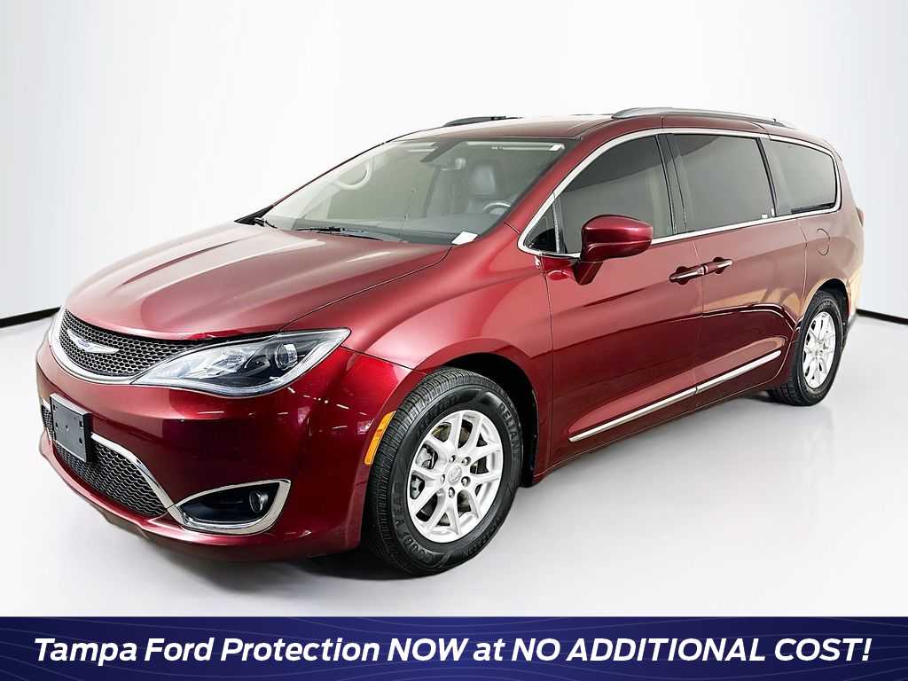 2020 Chrysler Pacifica Touring L -
                  Tampa, FL