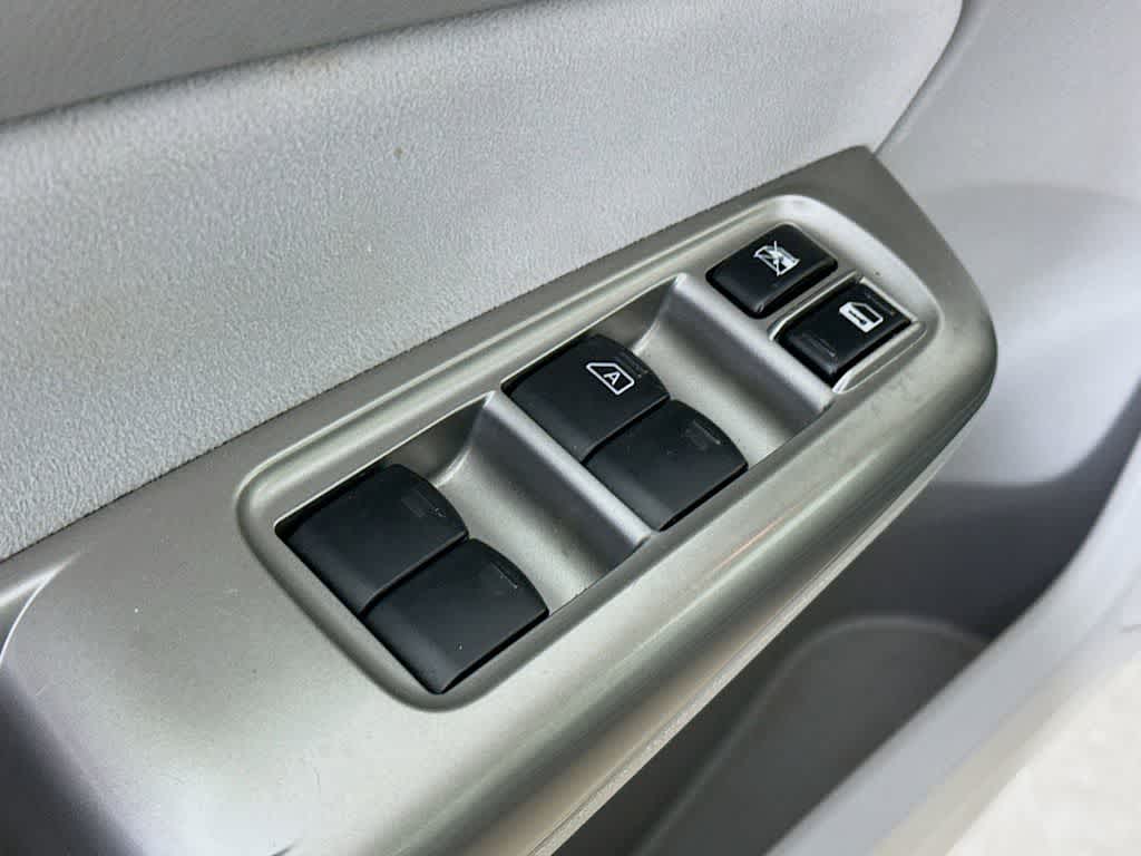 Thumbnail: 2009 Subaru Forester - 27