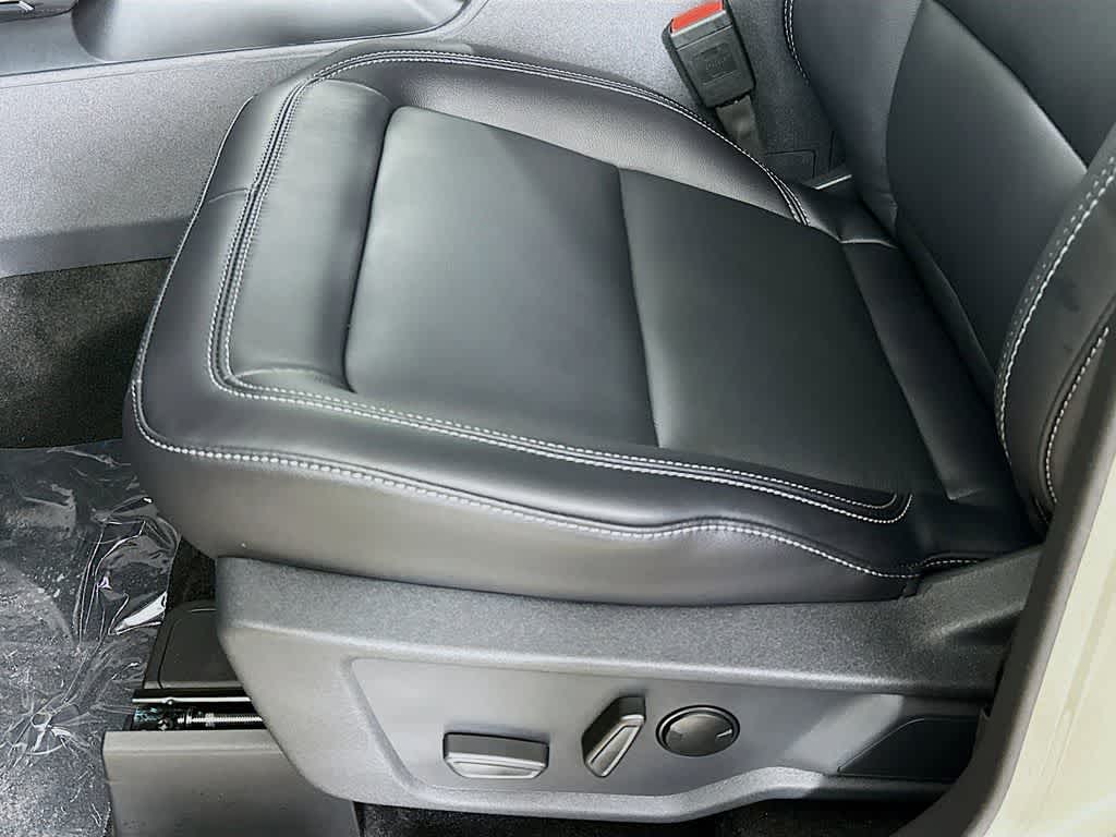 Thumbnail: 2025 Ford Bronco - 30