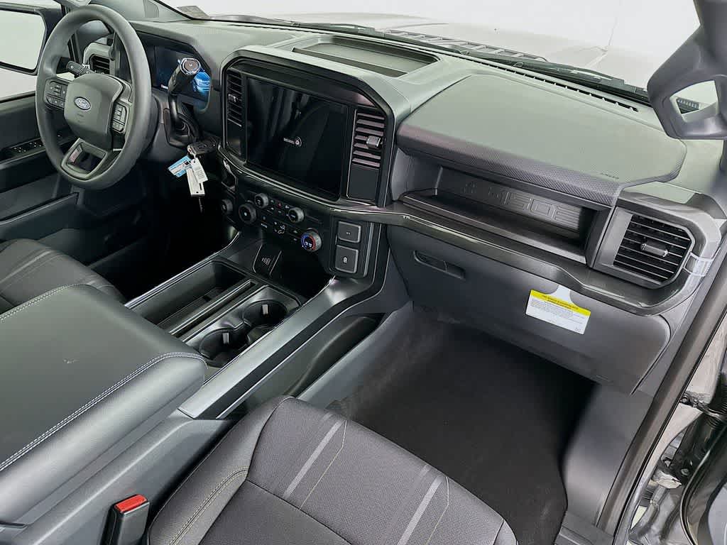 Thumbnail: 2025 Ford F-150 - 31