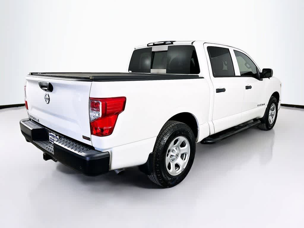 Thumbnail: 2021 Nissan Titan - 23