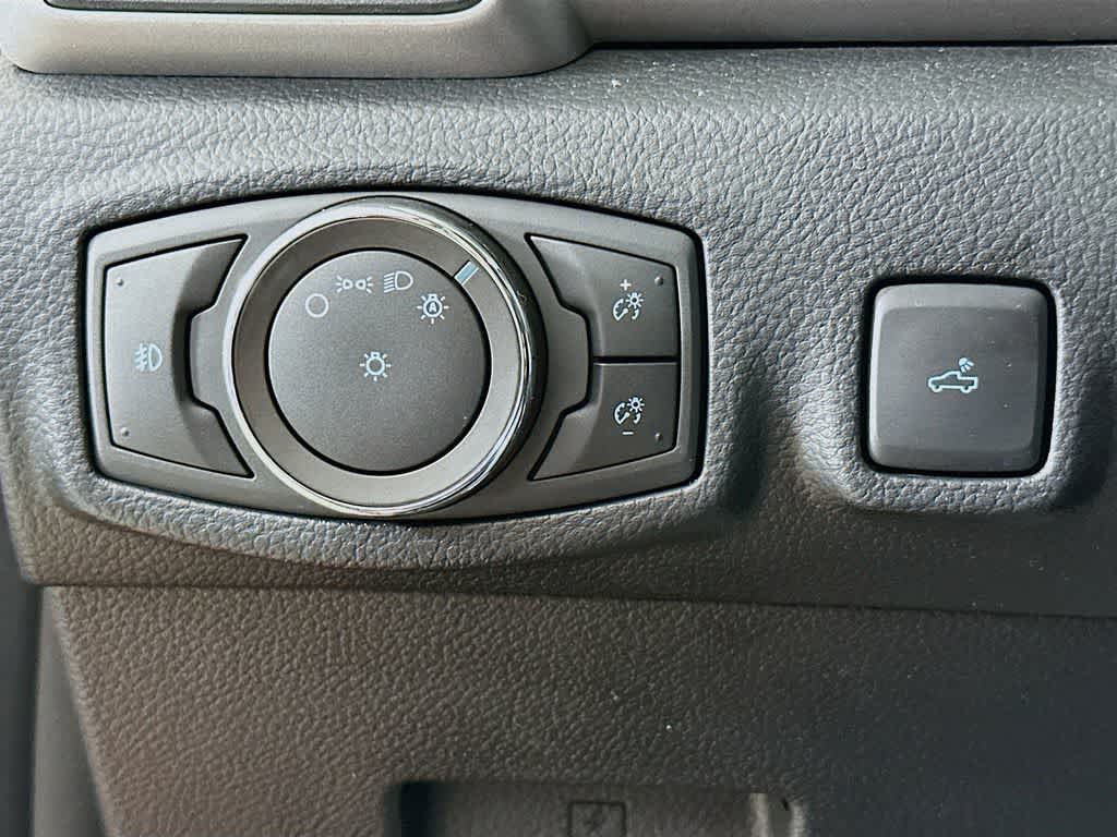 Thumbnail: 2022 Ford Ranger - 26