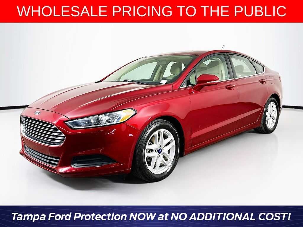 Used 2015 Ford Fusion SE Sedan